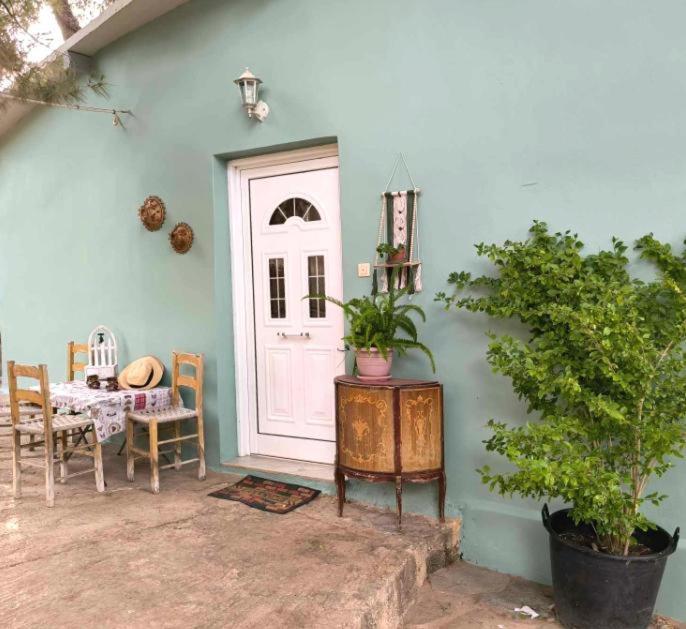 Elena'S Farm House Near Airport And Artemida Beach Exterior foto